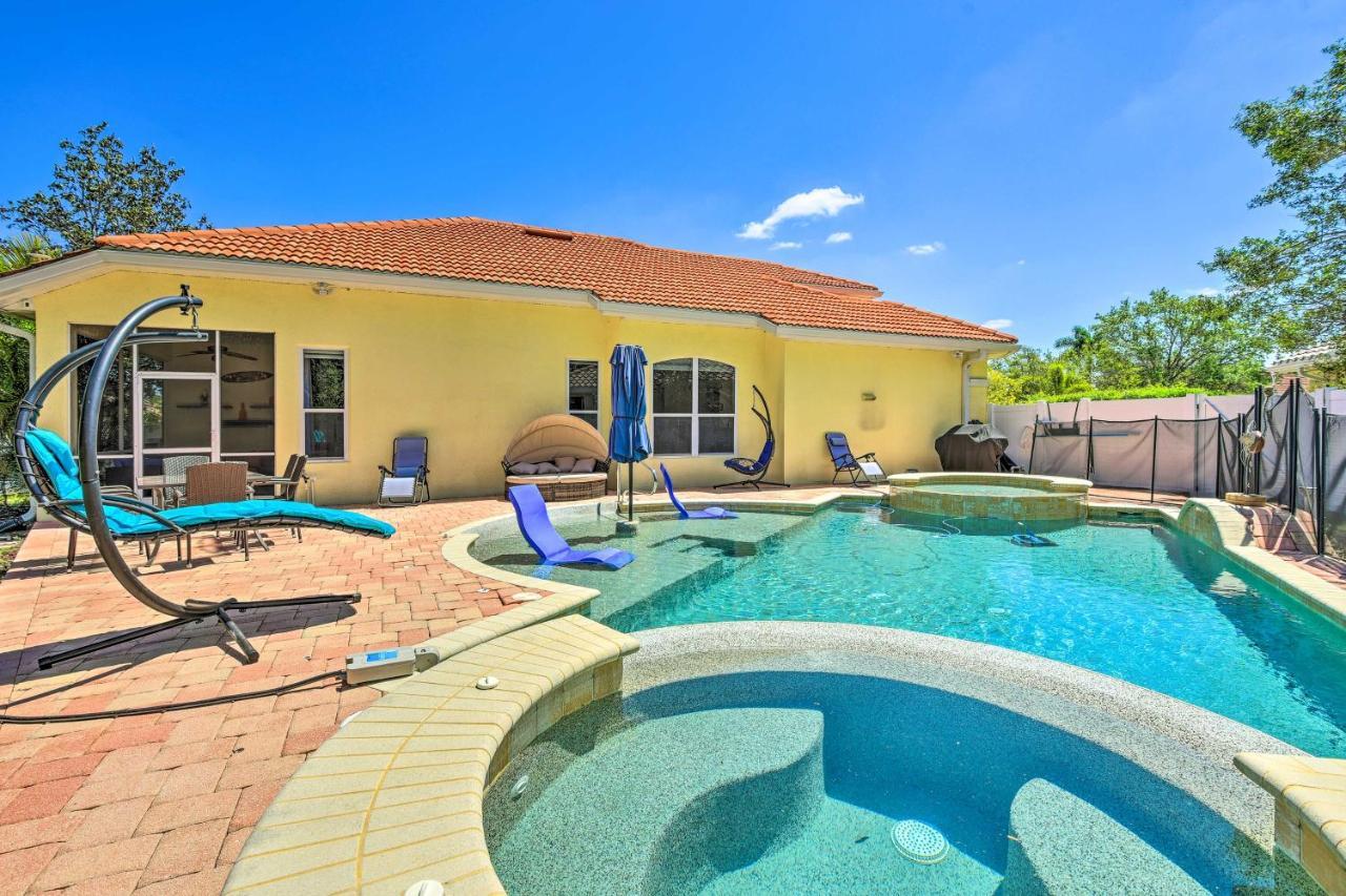 Вілла Sun-Soaked Sarasota Oasis With Pool And Hot Tub! Екстер'єр фото