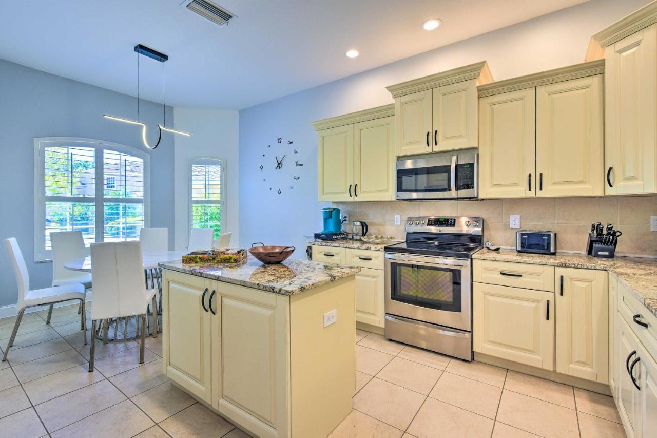 Вілла Sun-Soaked Sarasota Oasis With Pool And Hot Tub! Екстер'єр фото