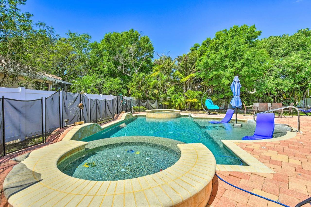 Вілла Sun-Soaked Sarasota Oasis With Pool And Hot Tub! Екстер'єр фото